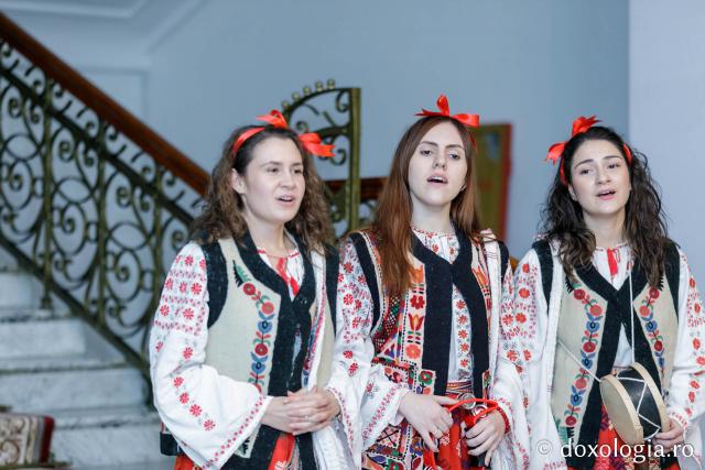Trio „Voces” din Iași – Colindători la Reședința Mitropolitană 2019