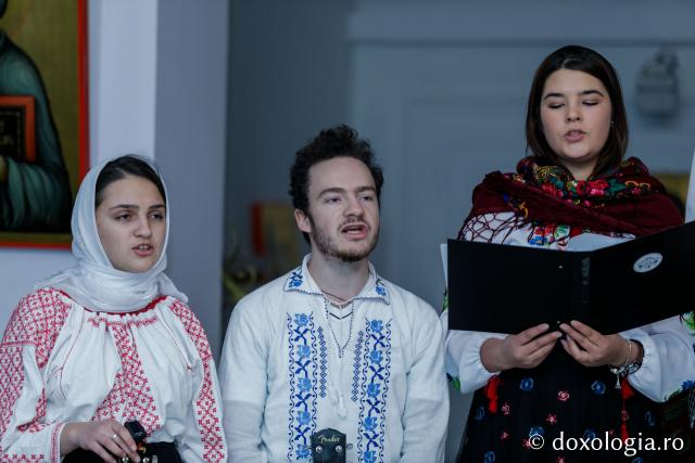 ASCOR Iași – Colindători la Reședința Mitropolitană 2019