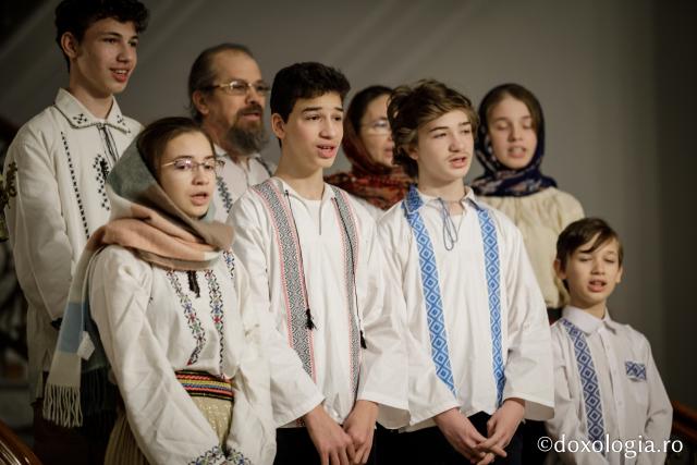 Familia Lungociu – Colindători la Reședința Mitropolitană 2019