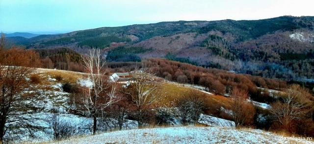 (Foto) Mănăstirea Sihăstria la început de iarnă