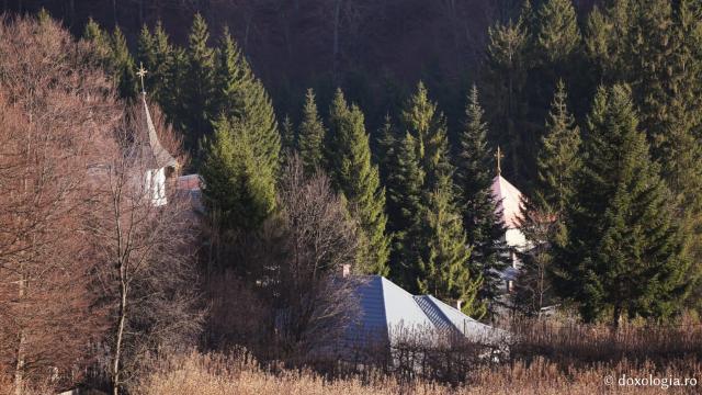(Foto) Mănăstirea Sihăstria în așteptarea Nașterii Domnului