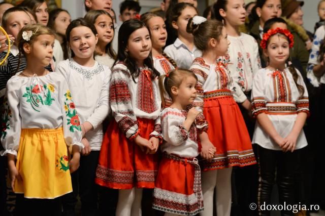 Parohia Moimești, Popricani – Colindători la Reședința Mitropolitană 2019