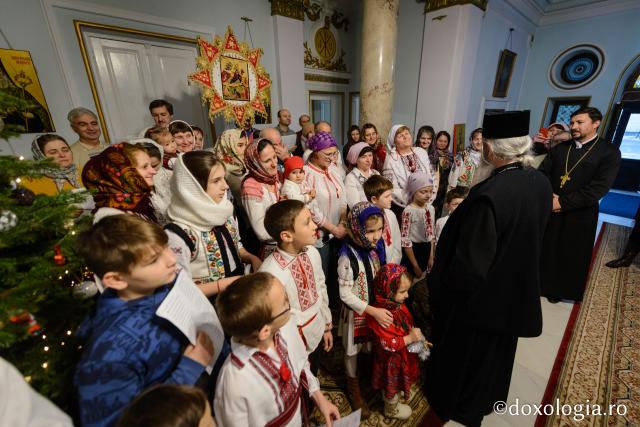 Parohia „Sfântul Ierarh Grigorie Palama” din Chișinău – Colindători la Reședința Mitropolitană 2019