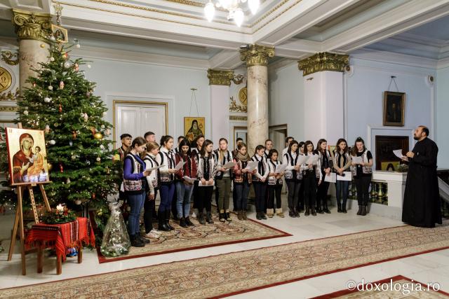 Parohia Tungujei – Colindători la Reședința Mitropolitană 2019