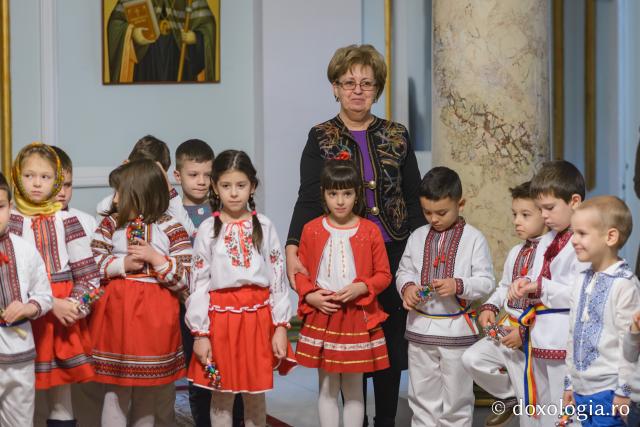 Școala D.D. Pătrășcanu – Colindători la Reședința Mitropolitană 2019
