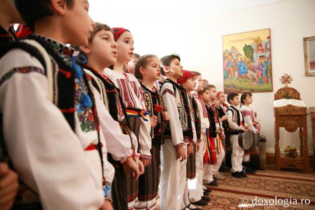 Școala Gimnazială nr. 8, Piatra Neamț – Colindători 2019