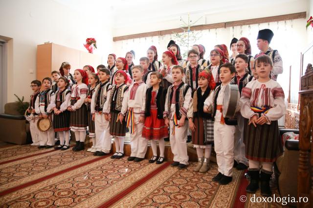 Școala Gimnazială nr. 8, Piatra Neamț – Colindători 2019