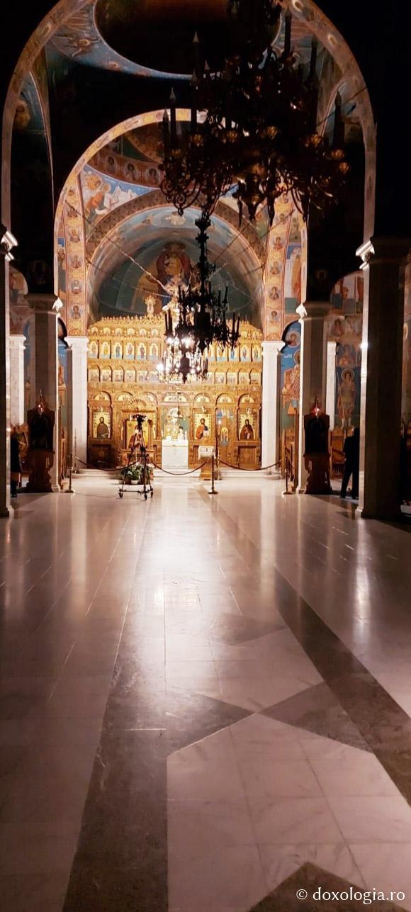 (Foto) Acultând liniștea la Mănăstirea Sihăstria