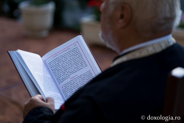 (Foto) Priveghere în cinstea Sfântului Cuvios Ioan Iacob de la Neamț – 4 august 2020