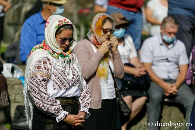 (Foto) Duh și rugăciune în Munții Neamțului, de ziua Sfintei Cuvioase Teodora