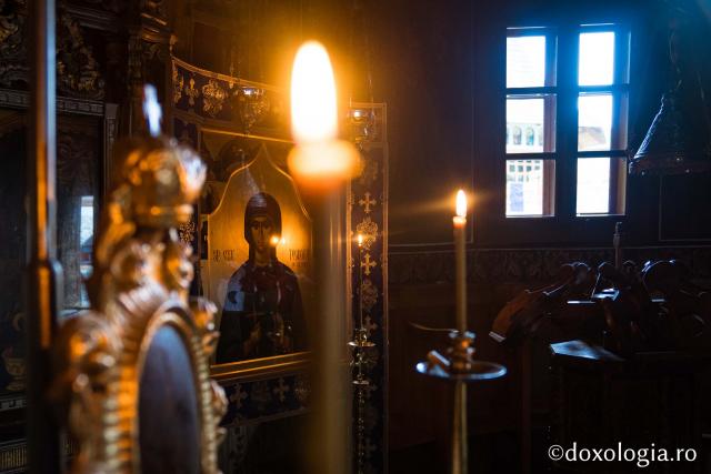 (Foto) Mănăstirea Sihla – o oază de rugăciune în pădurile Neamțului