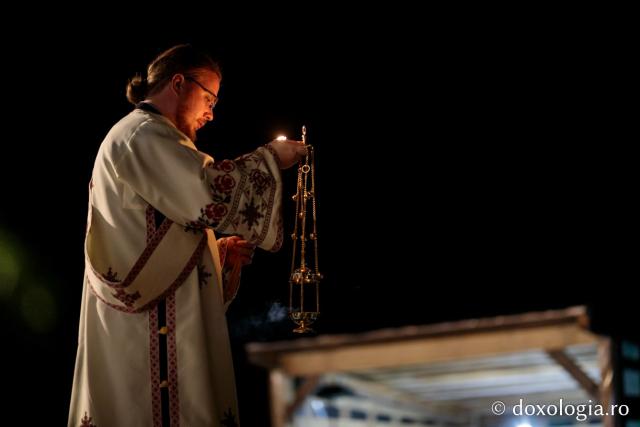 (Foto) Mănăstirea Alexandru Vlahuță din județul Vaslui și-a sărbătorit hramul de Praznicul Nașterii Maicii Domnului