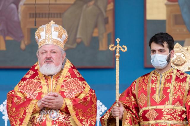 (Foto) Cum s-a văzut sărbătoarea Sfântului Dimitrie, Izvorâtorul de Mir la Patriarhie – 2020