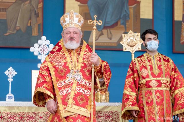 (Foto) Cum s-a văzut sărbătoarea Sfântului Dimitrie, Izvorâtorul de Mir la Patriarhie – 2020