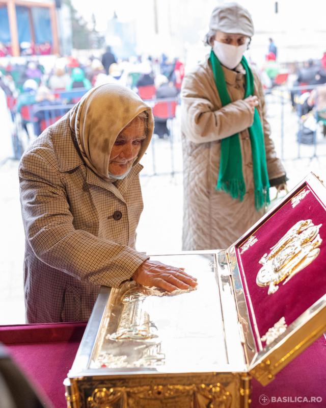 (Foto) Cum s-a văzut sărbătoarea Sfântului Dimitrie, Izvorâtorul de Mir la Patriarhie – 2020