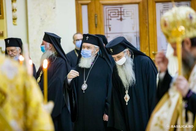 (Foto) Doi episcopi vicari, aleși în prima ședința de lucru din 2021 a Sfântului Sinod