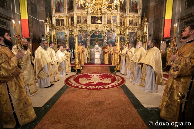 (Foto) Hirotonia Preasfințitului Părinte Nichifor Botoșăneanul, noul Episcop-vicar al Arhiepiscopiei Iașilor