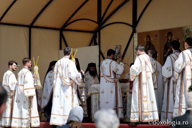 (Foto) Învierea a doua, prăznuită la Catedrala Mitropolitană din Iași