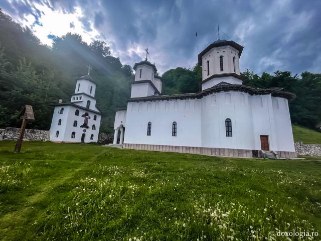 Mănăstirea Pătrunsa