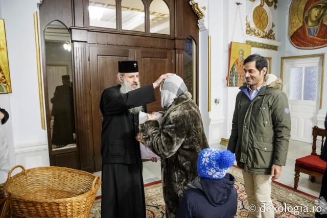 (Foto) Corul „Sanctus” – Colindători la Reședința Mitropolitană 2021