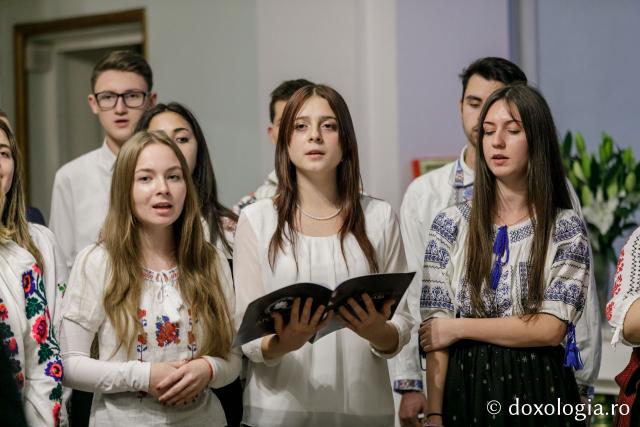 (Foto) ATOR Iași – Colindători la Reședința Mitropolitană 2021