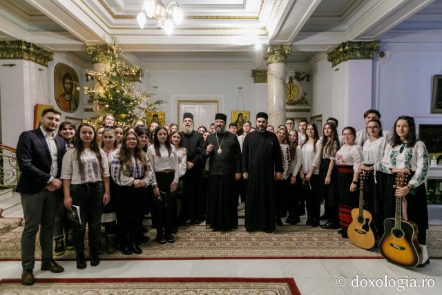 (Foto) ATOR Iași – Colindători la Reședința Mitropolitană 2021