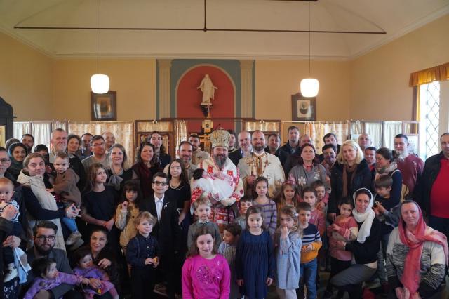 (Foto) Slujiri arhierești la Odense și în Parohia Helsingborg din Regatul Suediei
