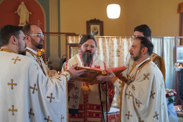 (Foto) Slujiri arhierești la Odense și în Parohia Helsingborg din Regatul Suediei
