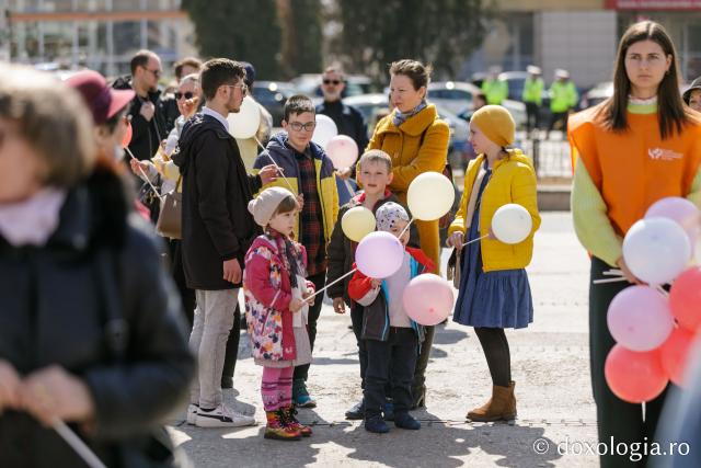 (Foto) Marșul pentru viață – Iași, 2022