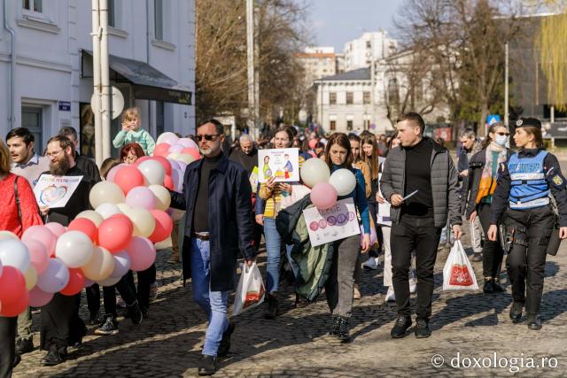 (Foto) Marșul pentru viață – Iași, 2022