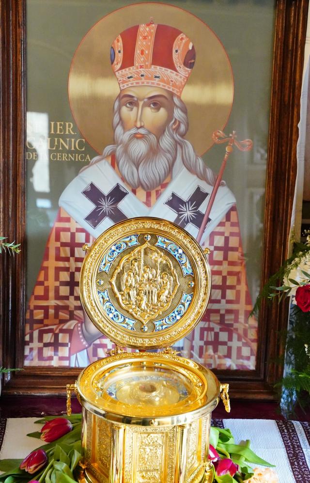 (Foto) Slujire arhierească la Mănăstirea Sihăstria Putnei, de Praznicul Bunei Vestiri