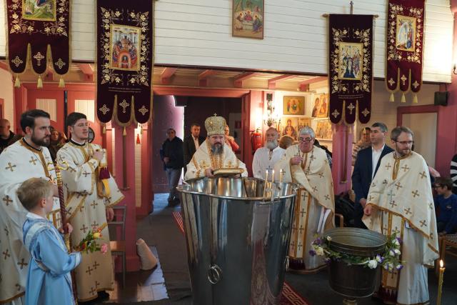 (Foto) Sfinții Împărați Constantin și Elena, cinstiți în Parohia românească din Göteborg