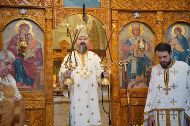 (Foto) Sfinții Împărați Constantin și Elena, cinstiți în Parohia românească din Göteborg