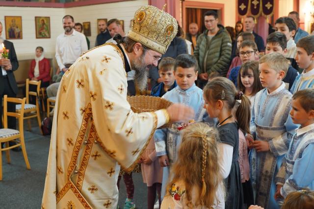 (Foto) Sfinții Împărați Constantin și Elena, cinstiți în Parohia românească din Göteborg
