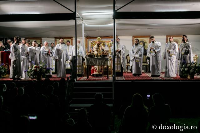 (Foto) Slujbă de Priveghere a Sfântului Mare Mucenic Ioan cel Nou #HramSuceava2022