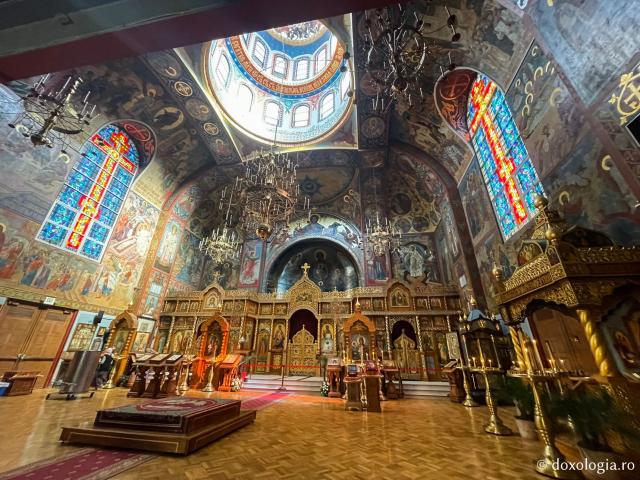 (Foto) Acasă la Sfântul Ioan Maximovici – Catedrala nouă din San Francisco