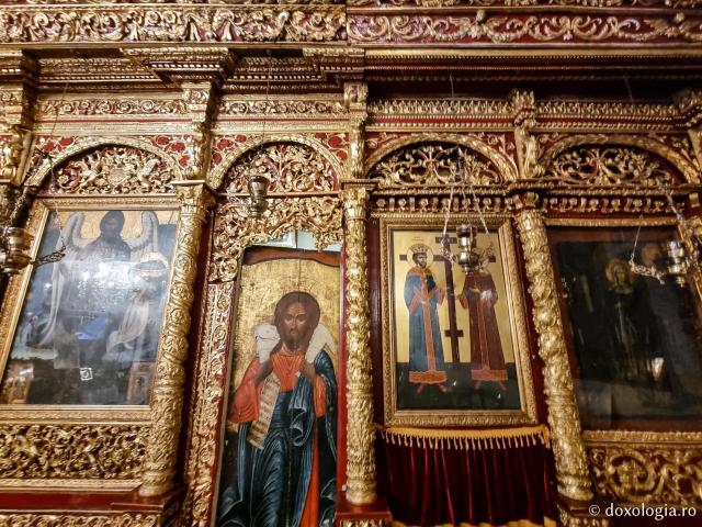Biserica parohiei ortodoxe române „Sfânta Muceniță Paraschevi” din Constantinopol