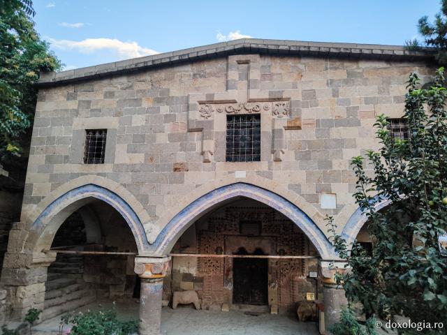 (Foto) Biserica Sfinților Împărați Constantin și Elena din Sinassos – Cappadocia 