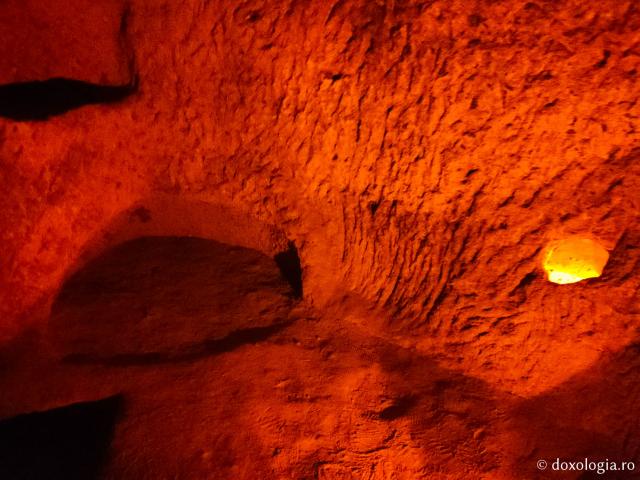 (Foto) Oraşul subteran Kaymakli din Cappadocia