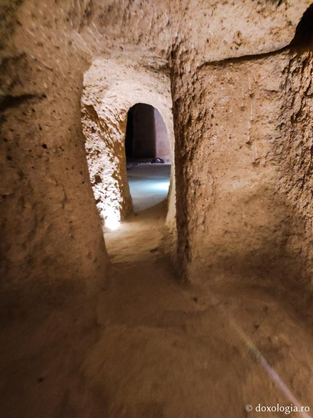 (Foto) Oraşul subteran Kaymakli din Cappadocia