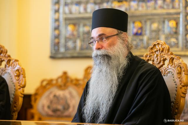 (Foto) Părintele Efrem Vatopedinul, în vizită la Patriarhul Daniel