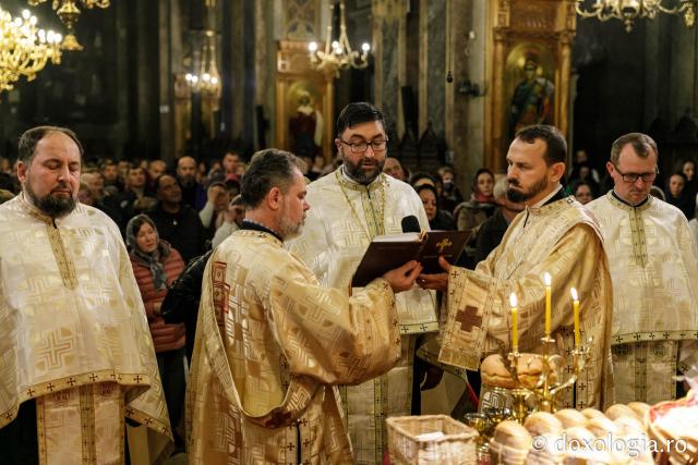 (Foto) Priveghere în cinstea Sfântului Mare Mucenic Gheorghe și a Sfântului Ierarh Iosif cel Milostiv