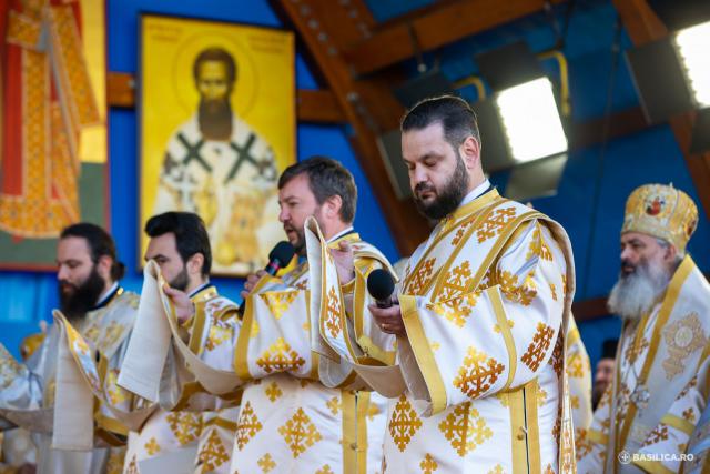 (Foto) Sfântul Dimitrie cel Nou sărbătorit pe Dealul Patriarhiei – 2022 