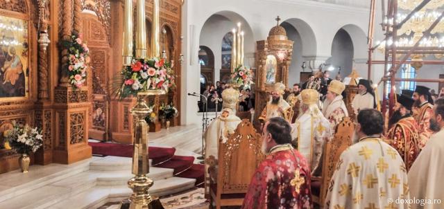 (Foto) Sărbătoarea Sfântului Ierarh Nectarie – Eghina, 2022