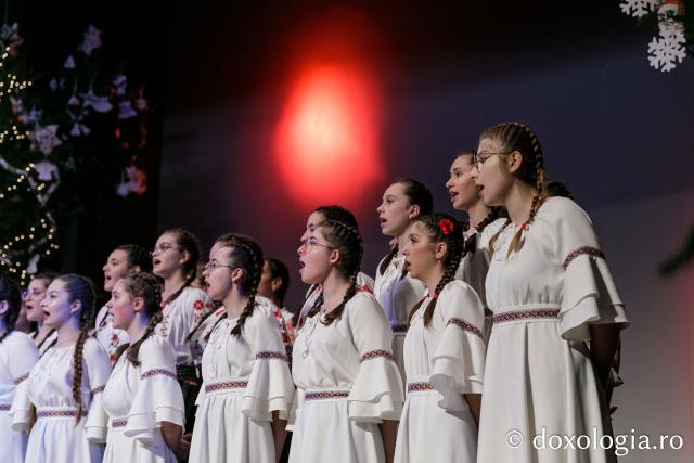 (Foto) Concertul de colinde „Bucuria Nașterii Domnului” de la Botoșani – 2022