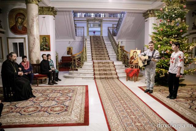 (Foto) Grup colindători - Boiciuc George – Colindători la Reședința Mitropolitană 2022
