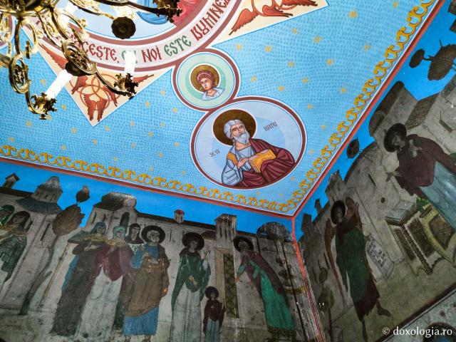 (Foto) Liniștea de la Mănăstirea Vorona