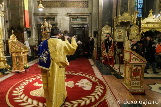 (Foto) Priveghere la Sărbătoarea Sfântului Ierarh Iosif cel Milostiv, Mitropolitul Moldovei – 2023