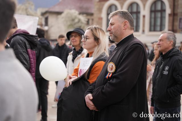 (Foto) Marșul pentru viață – Piatra Neamț, 2023