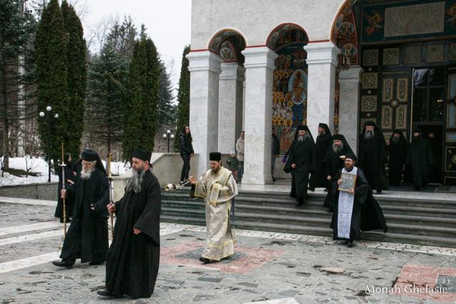 (Foto) Sărbătoarea Intrării Domnului în Ierusalim la Mănăstirea Sihăstria – 2023